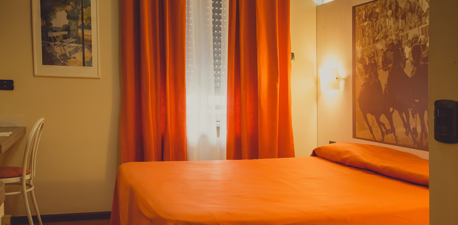 Hotel Rainero Asti | Camera matrimoniale