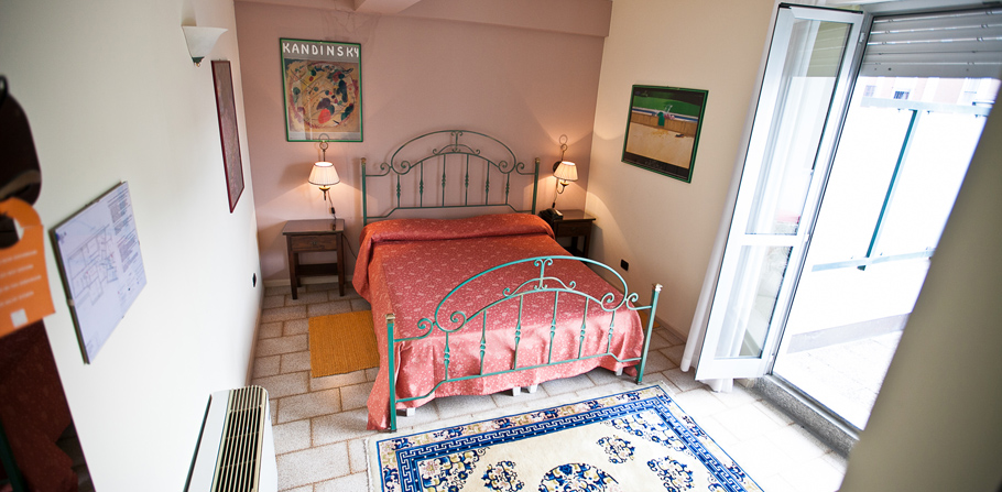 Hotel Rainero Asti | Camera matrimoniale Superior con terrazzo